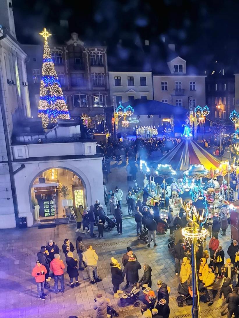Rynek 23 Lux, Apartament Z Widokiem Na Ratusz Starego Miasta Gliwice Exteriör bild